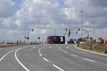 Kreisstraße K37n Kaarst Ohrenbrücke Verkehrsfreigabe 05