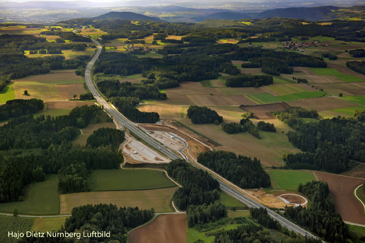 Luftbild A70 Parkplatz Paradies zur presseinformation 2811