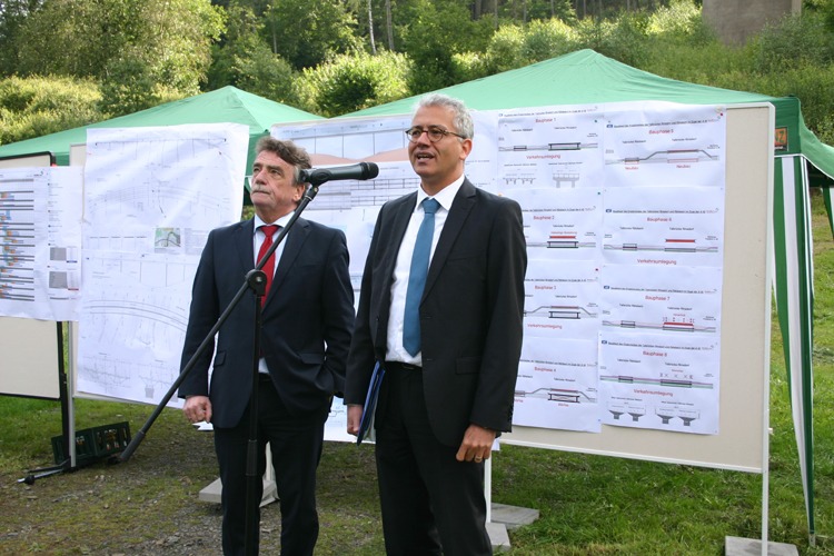 Michael Groschek Verkehrsminister des Landes Nordrhein-Westfalen Tarek Al-Wazir hessischer Minister für Verkehr 83