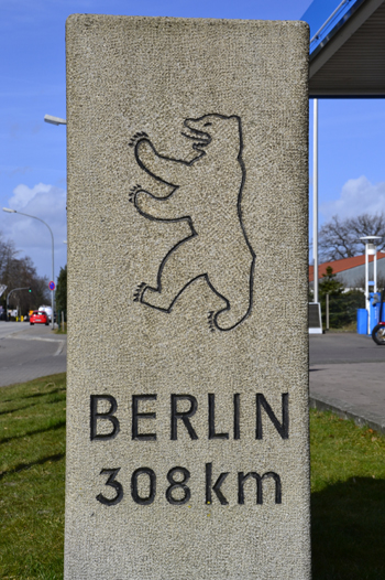 Norderstedt Kilometerstein Berliner B�r6