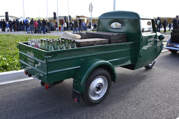 Oldtimer Korso Autobahn A94 Youngtimer Rundfahrt historische Fahrzeuge Kfz Pkw Goliath Dreirad 72