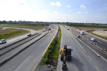 Pocking Anschlußstelle A3 A94 B12 B512 Mittich Neuhaus Autobahnkreuz Rottal Brückenbau 00