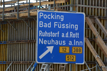 Pocking Anschlußstelle A3 A94 B12 B512 Mittich Neuhaus Autobahnkreuz Rottal Brückenbau 03