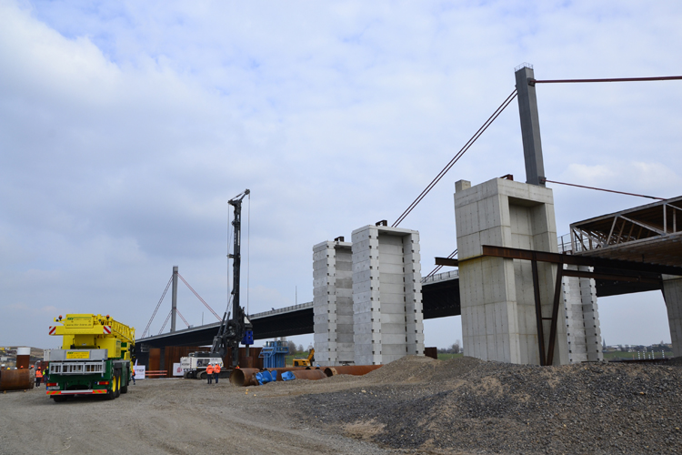 Rheinbrücke Autobahn A1 Leverkusen Köln Brückenneubau 15
