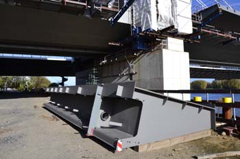 Rheinbrücke Neuenkamp Duisburg Autobahnbrücke Neubau Ruhrschnellweg A40 längste Schrägselbrücke 07