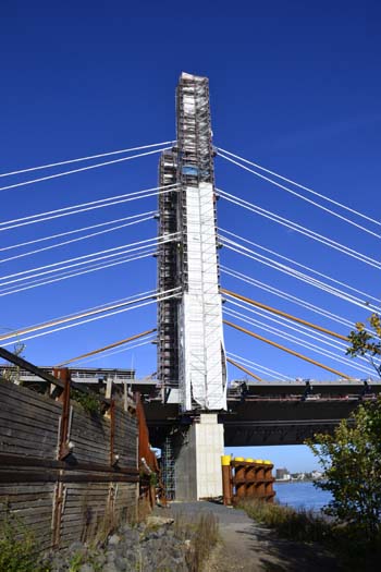 Rheinbrücke Neuenkamp Duisburg Autobahnbrücke Neubau Ruhrschnellweg A40 längste Schrägselbrücke 11