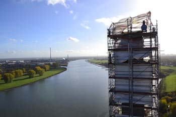 Rheinbrücke Neuenkamp Duisburg Autobahnbrücke Neubau Ruhrschnellweg A40 längste Schrägselbrücke 55