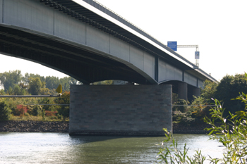 Schiersteiner Brcke Wiesbaden - Mainz A643 Autobahn Rheinbrcke 08