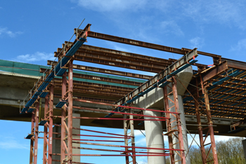 Schraudenbachtalbrücke in Bau Ersatzneubau Autobahnbrücke 47