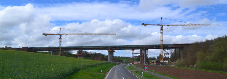 Schraudenbachtalbrücke in Bau Ersatzneubau Autobahnbrücke 58