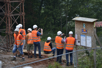 Sprengung Brückenpfeiler Lahntal Autobahnbrücke Limburg Zuschauer  36