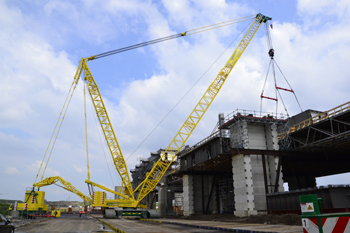 Stahlbrcke Hohlkasten Rheinbrckenbau Stahlverbundkonstruktion Haupttrgersegmente Stahlbauteile 185