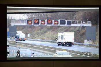 Temporre Seitenstreifenfreigabe Streckenbeeinflussungsanlage 80