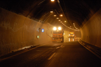 Tunnelreinigung ASFINAG 001