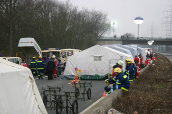 Unfallübung Autobahn A57 97