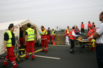 Unfallübung Johanniter JUH Autobahn A 57 28