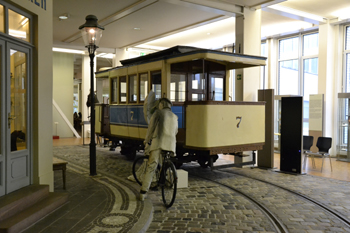 Verkehrsgeschichte Technoseum Fahrad erste Straßenbahn Pferdebahn 26