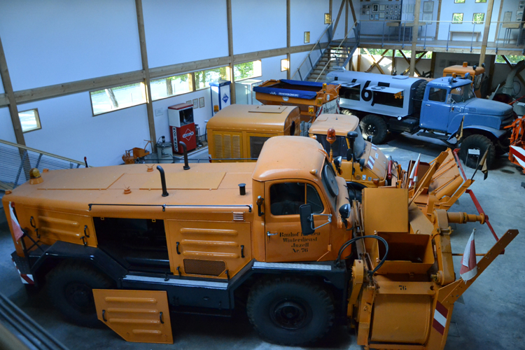 Wegmachermuseum Wasserburg am Inn Straßenmeisterei Winterdienst Schneefräse 44