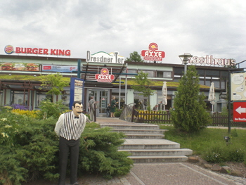 a_Autobahn_Rasthaus_Dresdner_Tor