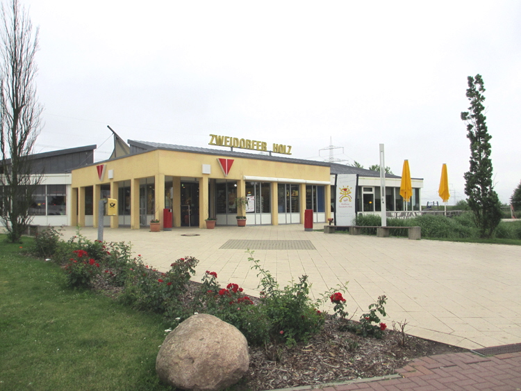 a_Autobahn_Raststatte_Zweidorfer_Holz