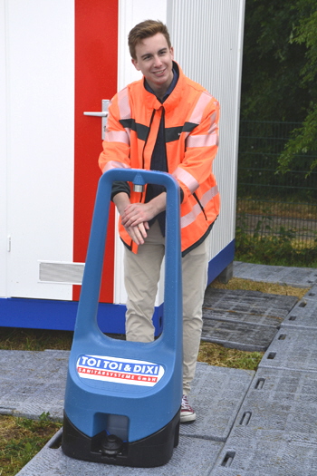 A40 Duschen fr Lkw-Fahrer Autobahn Parkplatz Duschcontainer Logistikbranche Lieferketten 66