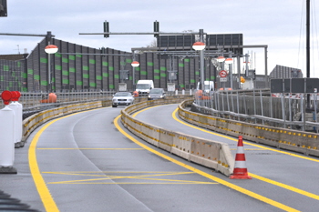 A42 Emscherschnellweg Bundesautobahn Schrankenanlage Gewichtskontrolle Durchfahrtsperre Rhein-Herne-Kanal Brücke 29