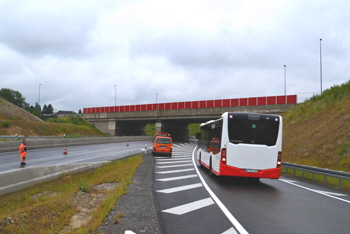 A448 A40 Autobahndreieck Bochum-West Verkehrsfreigabe Bogestra Linienbus Autobahn 40