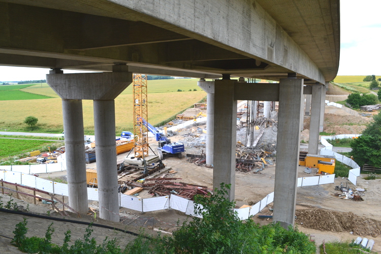 A7 Unterfranken eingestürzte Autobahnbrücke Schraudenbachtalbrücke 16