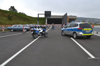 Autobahn A66 Frankfurt - Fulda Verkehrsfreigabe Tunnel Neuhof Autobahnpolizei 18