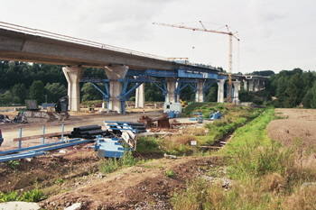 Autobahnbau A 72 Chemnitz - Leipzig Lochmühlentalbrücke 27
