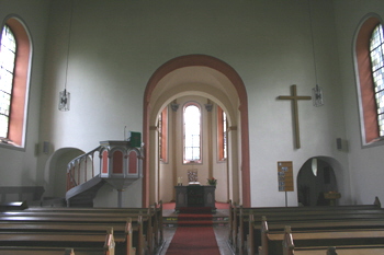 Autobahnkirche Waldlaubersheim Kirchenschiff  Autobahn A 61 65