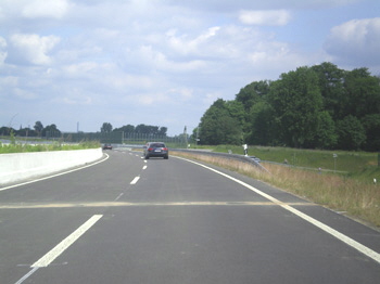 Autobahnkreuz Duisburg-Süd Autobahnkreuz Duisburg-Süd Bundesfernstraße B8n 2