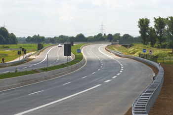 Autobahnkreuz Duisburg-Süd Bundesfernstraße B 8 n