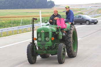 Bundesautobahn A72 Leipzig - Chemnitz Borna Rochlitz Rathendorf Verkehrsfreigabe 73