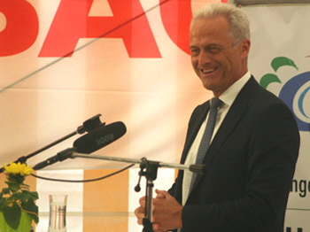 Bundesverkehrsminister Dr. Peter Ramsauer 22