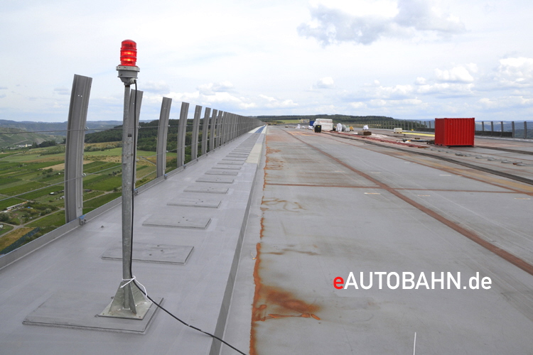 Hochmoselübergang Brückenschlag B50n Bundesstraße Brückenverschub Taktschiebeverfahren08 Kopie