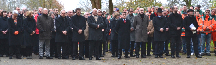 Straßen.NRW Gedenkstunde Kranzniederlegung für tödlich verunglückte Straßenwärter 36