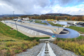 T A7_Bundesautobahn_Tank-_und_Rastanlage_Raststatte_Kalbach_Fulda_Rhon_TuR_Uttrichshausen_01