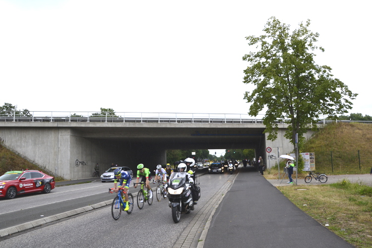 Tour de France Deutschland Autobahnsperrung A 57 Anschlustelle Kaarst Bttgen Neuss 97