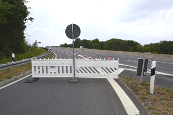 Tour de France Radrennen Deutschland Autobahnsperrung A 57 Anschlustelle Kaarst Bttgen Neuss 42