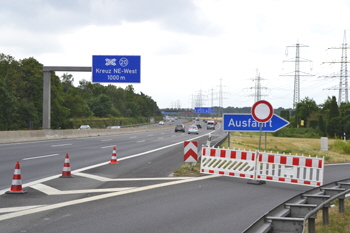 Tour de France Radrennen Deutschland Autobahnsperrung A 57 Anschlußstelle Kaarst Büttgen Neuss 45