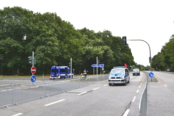 Tour de France Rhein-Kreis-Neuss gesperrte Autobahn A 57 Kaarst Bttgen 81