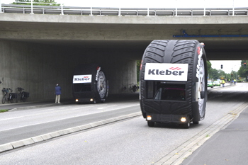 Tour de France caravane publicitaire Rhein-Kreis-Neuss gesperrte Autobahn A 57 Kaarst Büttgen 57