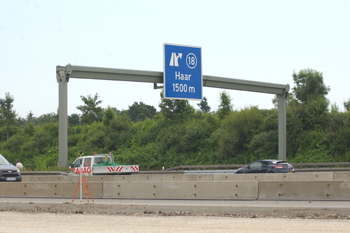 frühere Autobahnplanung Bauvorleistung Autobahnkreuz Grasbrunn A993 A99 München Neukeferloh Putzbrunn 87